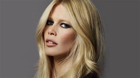 claudia nude|Claudia Schiffer, 48, Poses Nude — See The Steamy Pics!